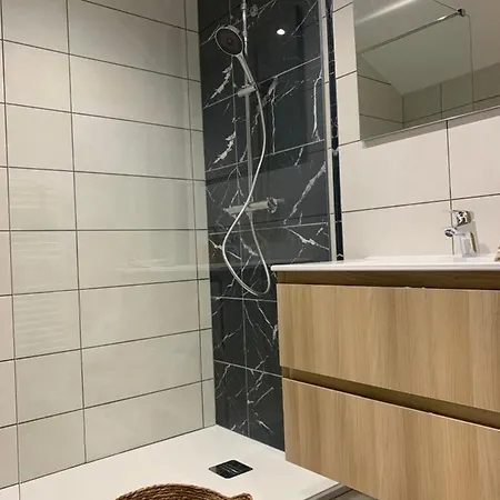 Interieur Classe 4 Etoiles - Balneo Et Sauna Privatif * Tannay (Ardennes)