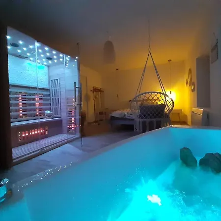 Interieur Classe 4 Etoiles - Balneo Et Sauna Privatif بيت للعطل *