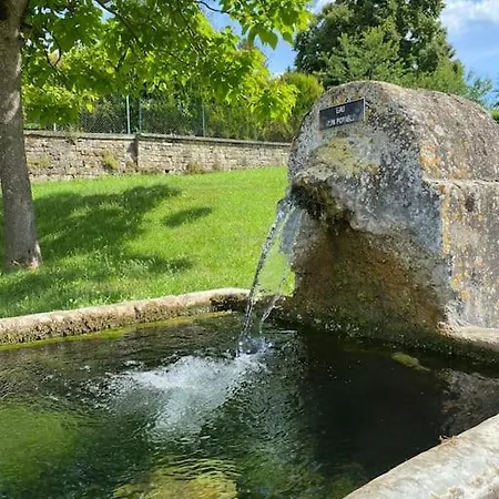 Interieur Classe 4 Etoiles - Balneo Et Sauna Privatif Nyaraló Tannay (Ardennes)