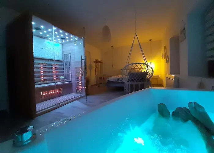 Interieur Classe 4 Etoiles - Balneo Et Sauna Privatif Prázdninový dům *